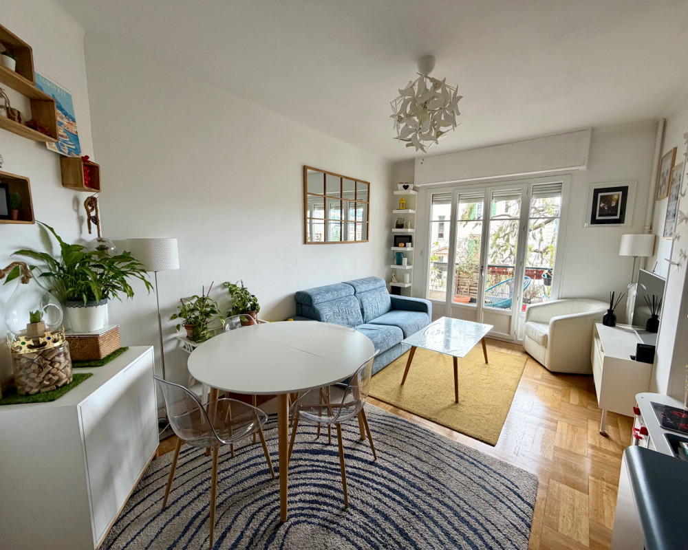 EXCLUSIVE Charming 2-bedroom apartment of 76.5 m2 Nice N