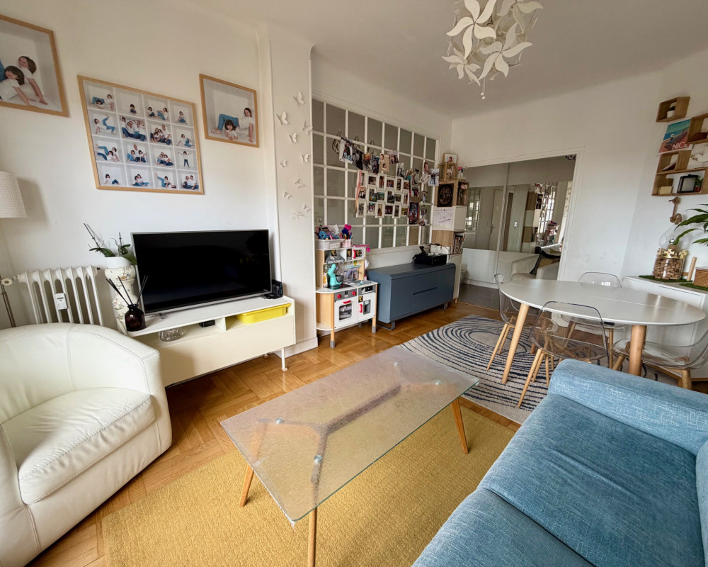 EXCLUSIVE Charming 2-bedroom apartment of 76.5 m2 Nice N