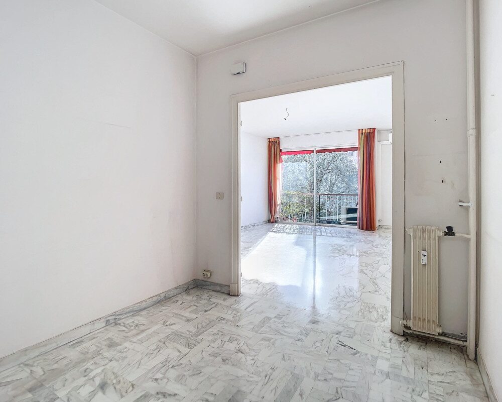 Cimiez Nice - Spacious 2 bedroom Apartment in Residence