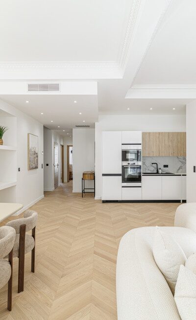 Bright 4-room apartment in Nice Carré d’Or, cross-ventilated