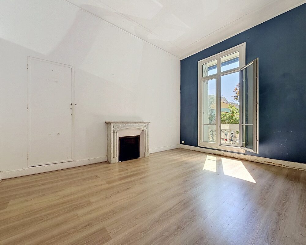 Nice Wilson - Vaste 4 pièces  98 m2 dans immeuble bourgeois