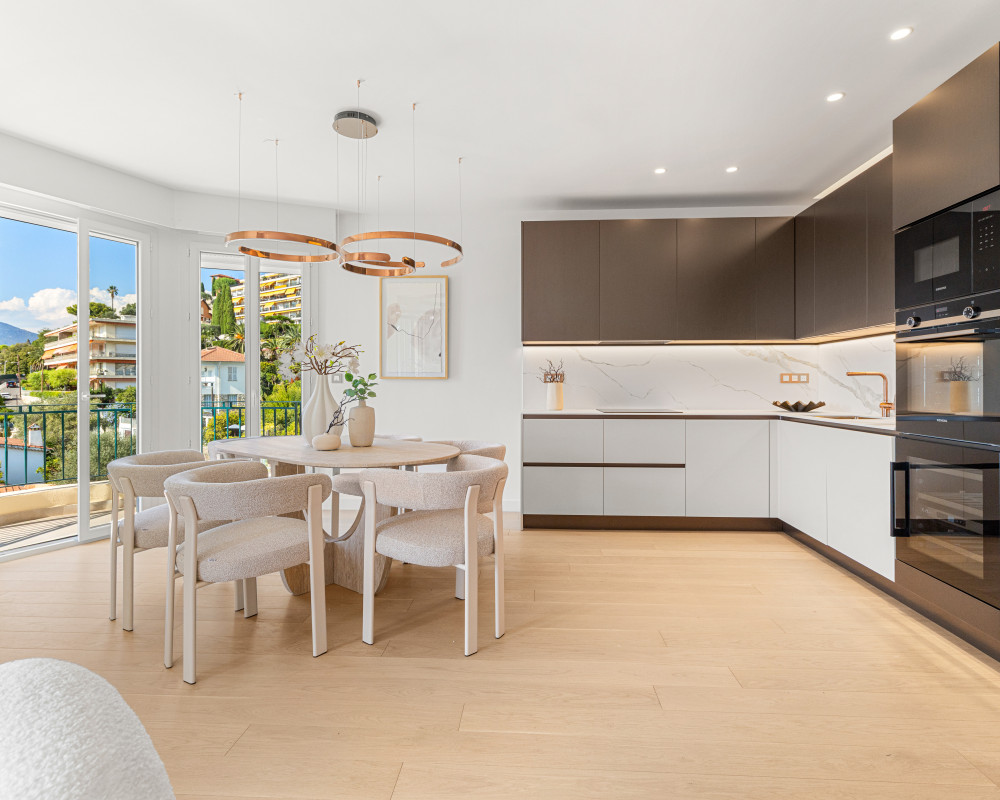 Nice â Mont Alban â Spacious 3-Bedroom Apartment of 89.05 sqm, Fully Renovated, with Terrace, Garage and Sea Views