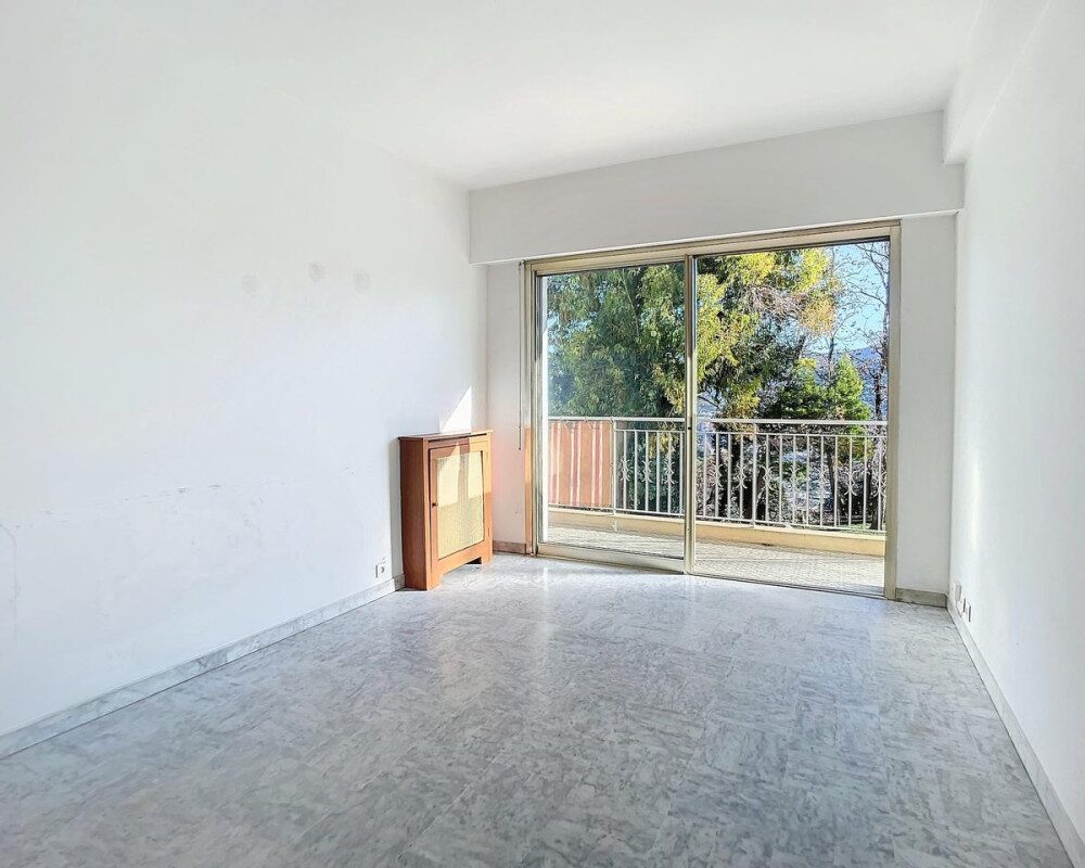 Ex casa del custode da ristrutturare con grande potenziale