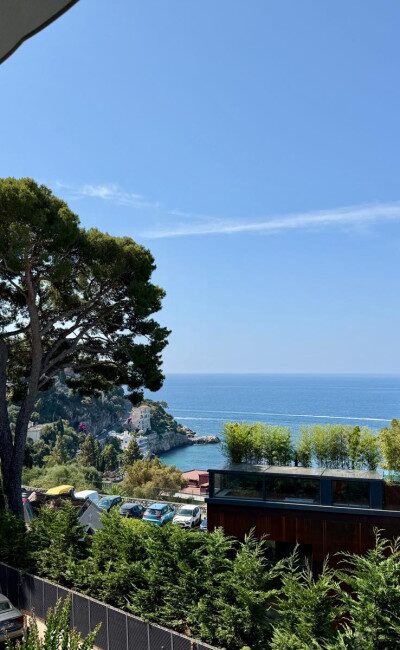 Vista mare panoramica sul Mediterraneo da Chemin des Crêtes, Nizza Mont Boron