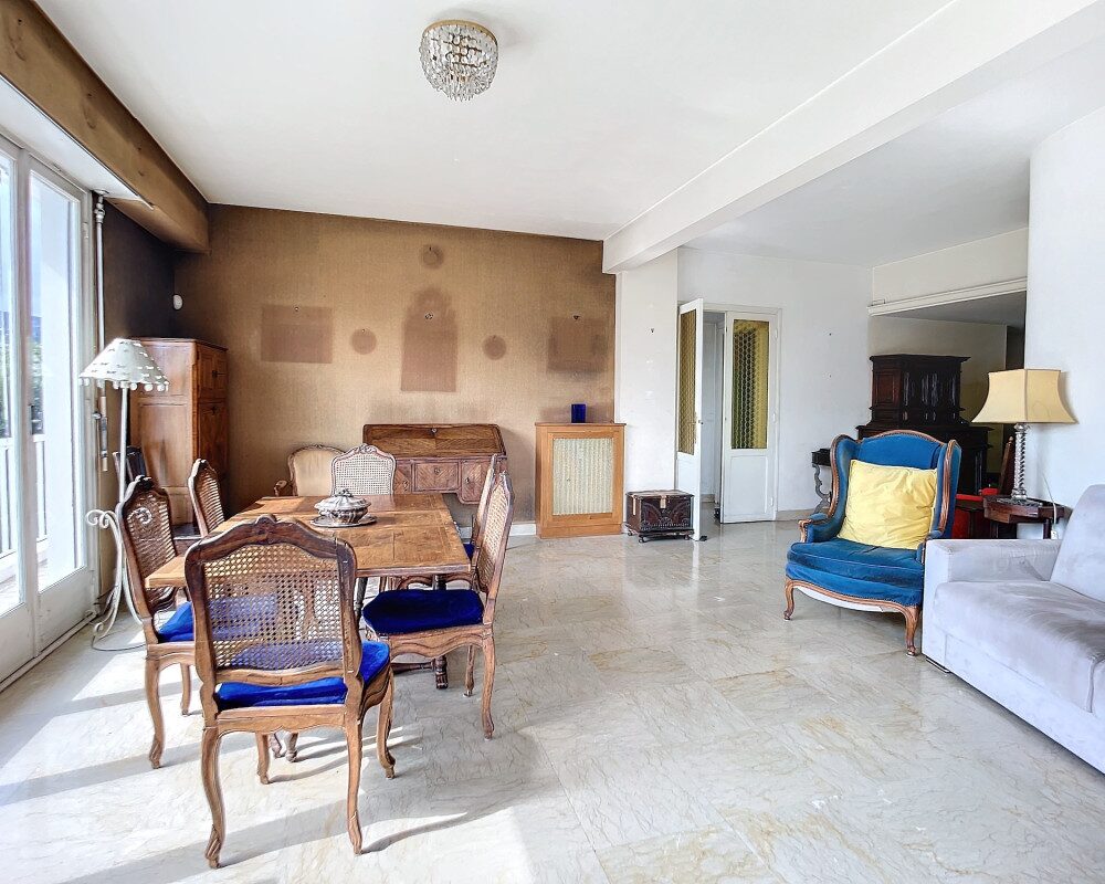 Grand 3 piÃ¨ces avec terrasse dans copropriÃ©tÃ© de standing