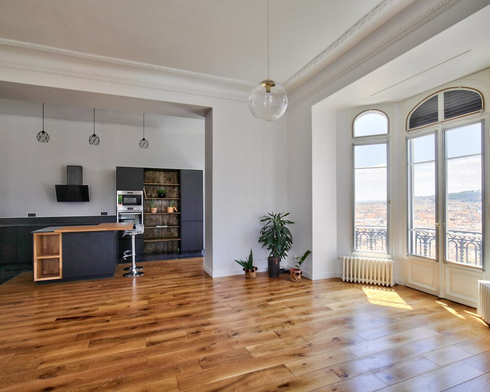 Cimiez - bel appartamento di 133 m2 vista panoramica mare e città           