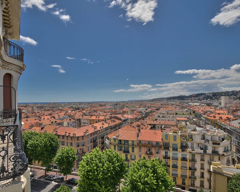 Cimiez - bel appartamento di 133 m2 vista panoramica mare e città           