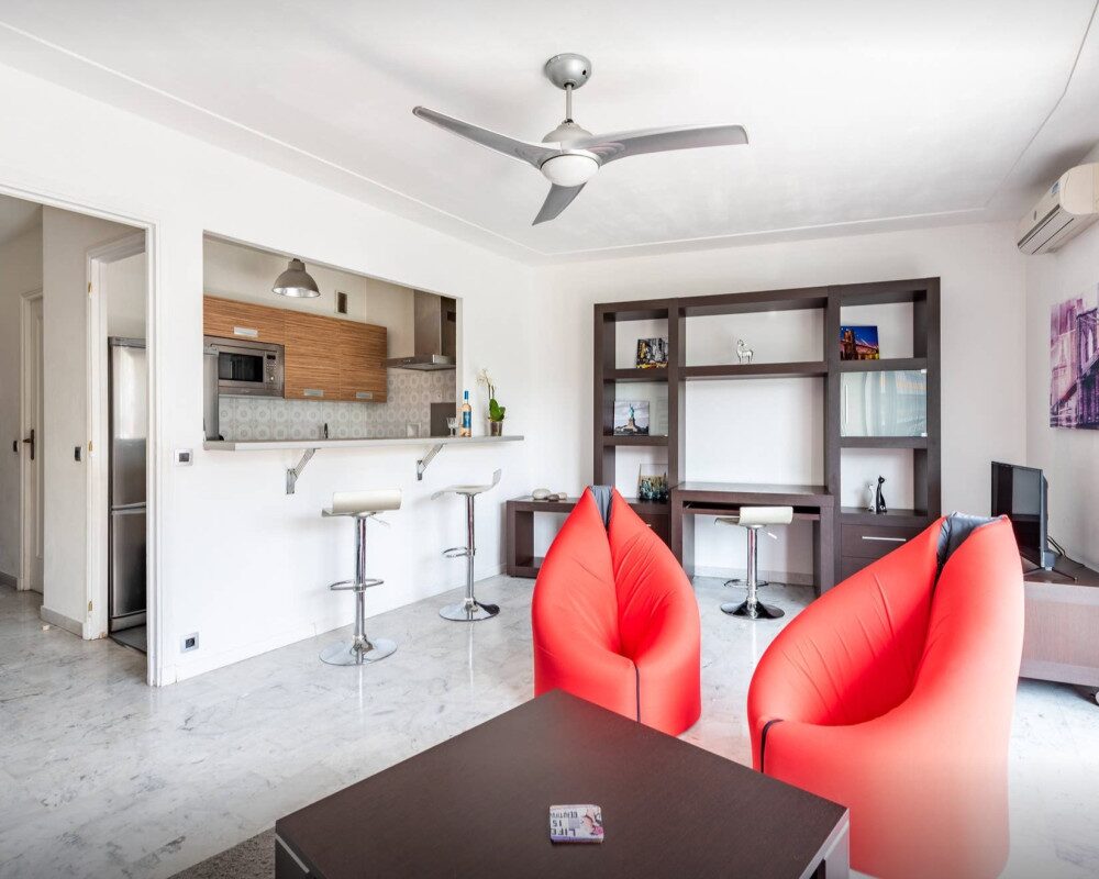 Nizza - Bel monolocale nel cuore di Cimiez 33 m2 in residenza di lusso      