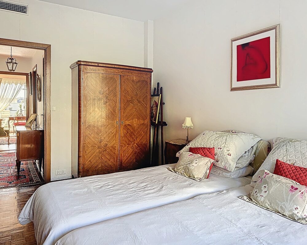Nizza Cimiez / Cemenelum - Spazioso trilocale con vista mare in prestigioso residence con parco