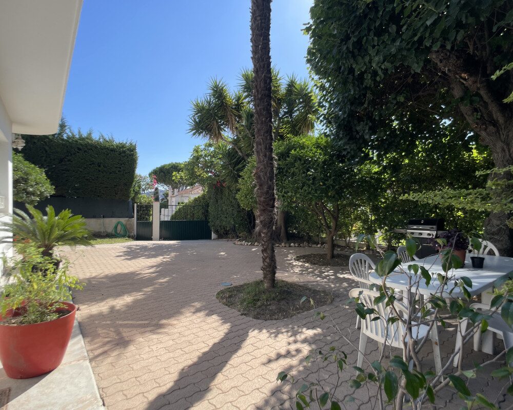 Nizza Cimiez - Incantevole casa indipendente nel cuore del Domaine Amouroux