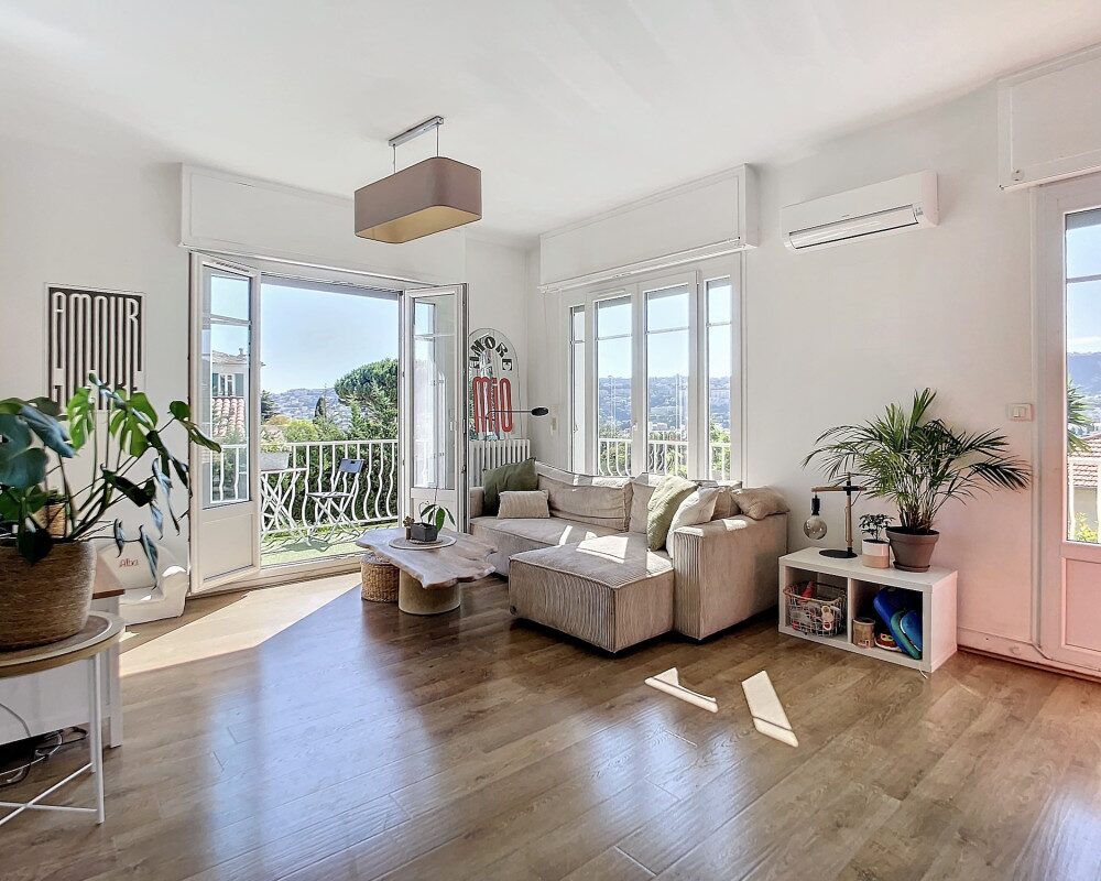Nizza Cimiez - Incantevole casa indipendente nel cuore del Domaine Amouroux