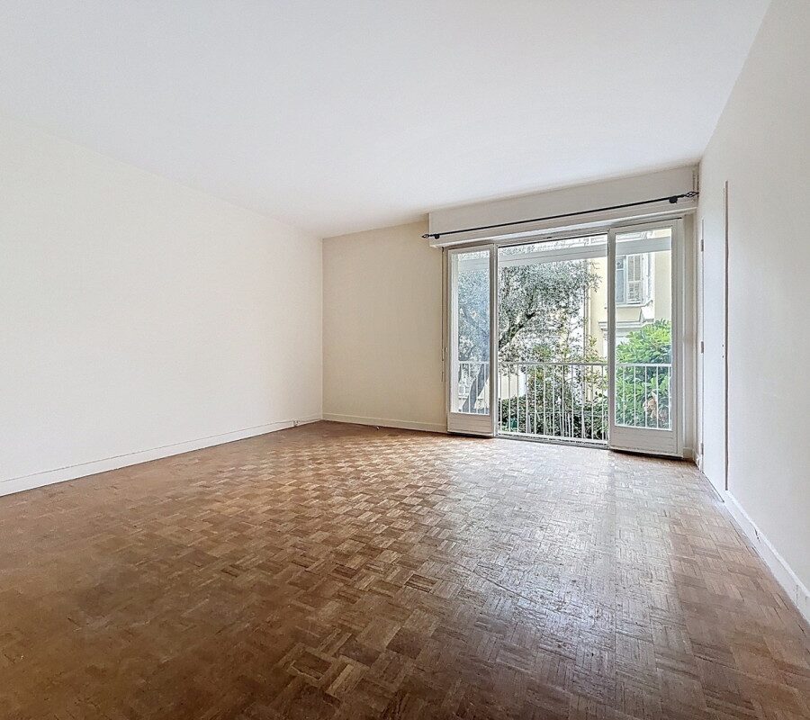 Nice Cimiez - Casa familiare di 3 locali da ristrutturare
