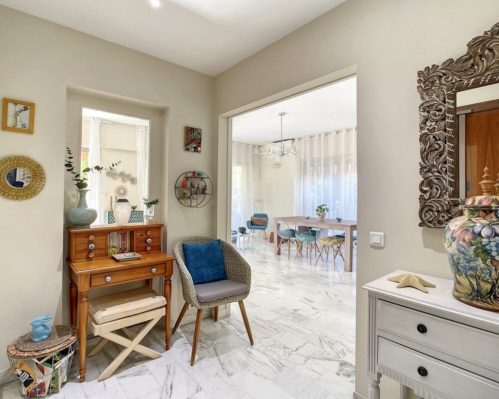 Nice coeur Cimiez - Lumineux 3/ 4 piÃ¨ces 98 mÂ² au calme absolu       