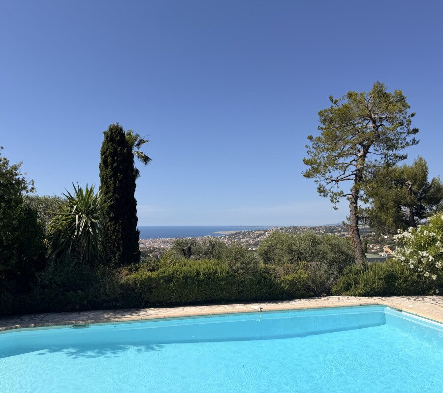 Appartamento  - Monolocale  - 18.49 m² -  150.000 € - In vendita 