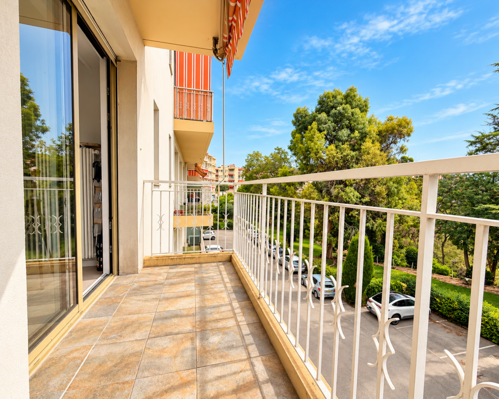 Appartamento  - 5 stanze  - 122.78 mÂ² -  710.000 â¬ - In vendita 
