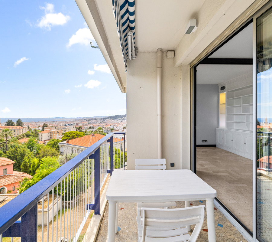 Appartamento  - 2 stanze  - 72.45 mÂ² -  2.100 â¬/mese CC - In affitto 