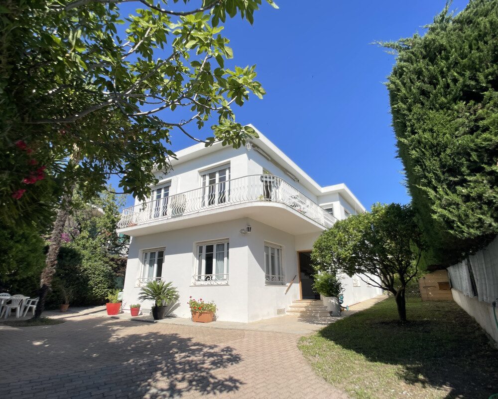 Nice Cimiez - Charmante maison individuelle au cÅur du Domaine Amouroux