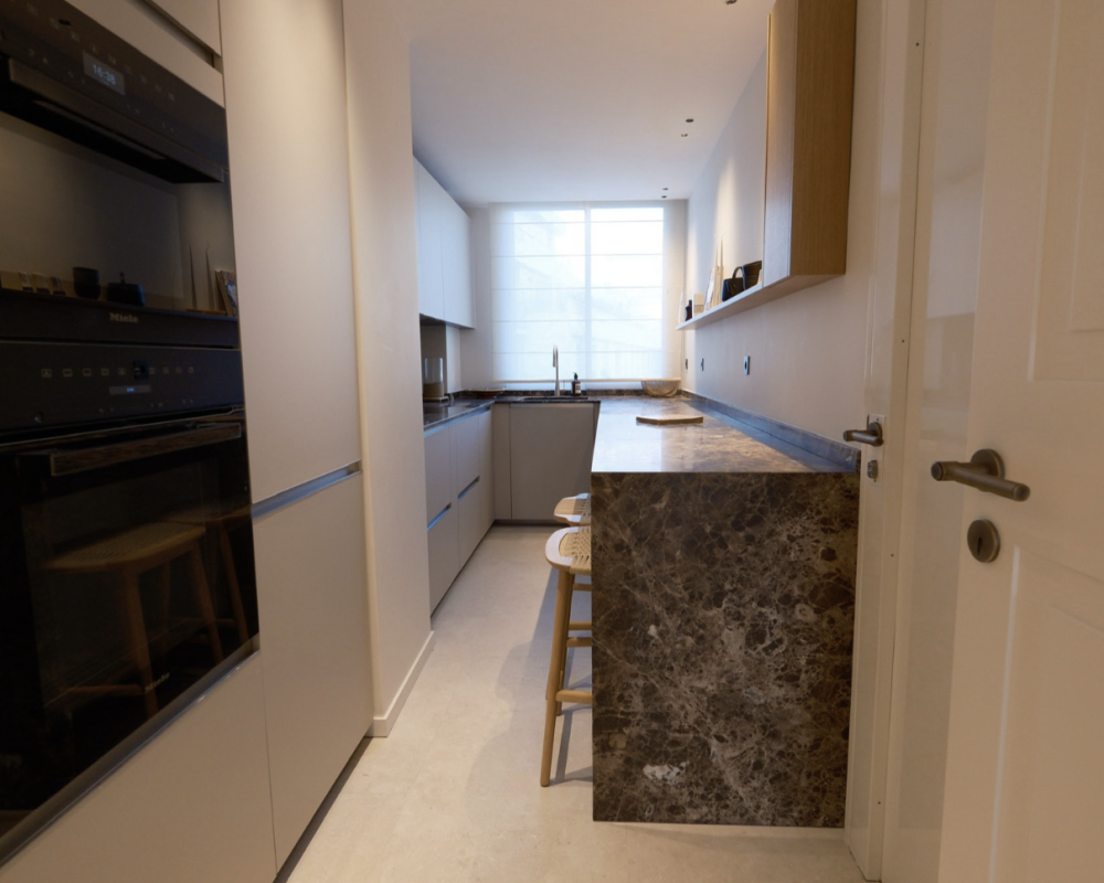 Nice Victor Hugo - ÃlÃ©gant 3 piÃ¨ces traversant de 80 mÂ² avec vue dÃ©gagÃ©e