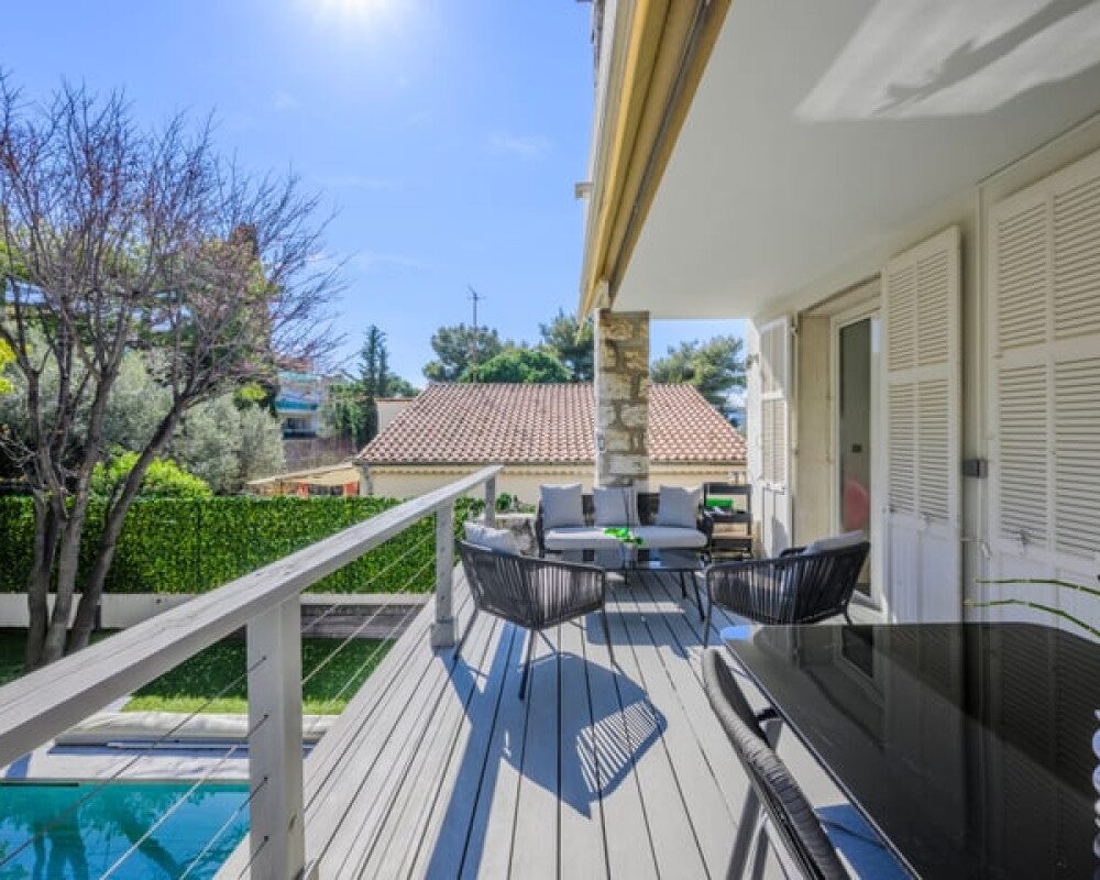 Maison  - Bastide / Mas  - 7 piÃ¨ces  - 287.58 mÂ² -  1 990 000 â¬ - Sous compromis 