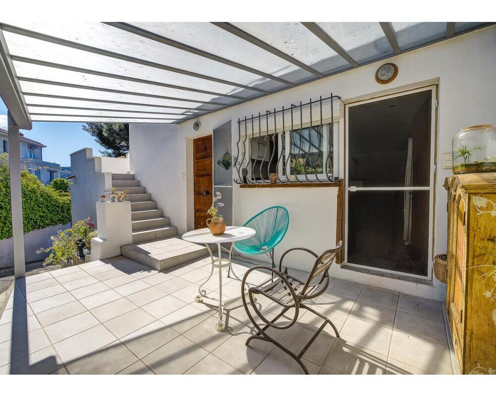 Maison  - Maison jumelÃ©e  - 7 piÃ¨ces  - 137.0 mÂ² -  849 000 â¬ - Vendu 