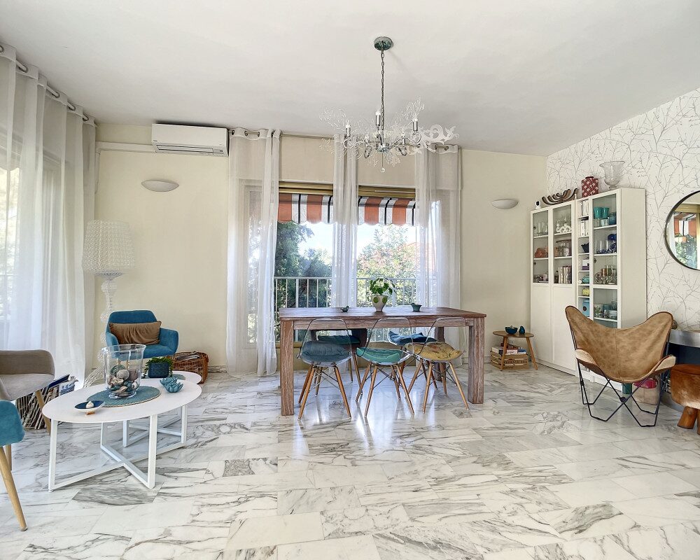 Nice coeur Cimiez - Lumineux 3/ 4 piÃ¨ces 98 mÂ² au calme absolu       