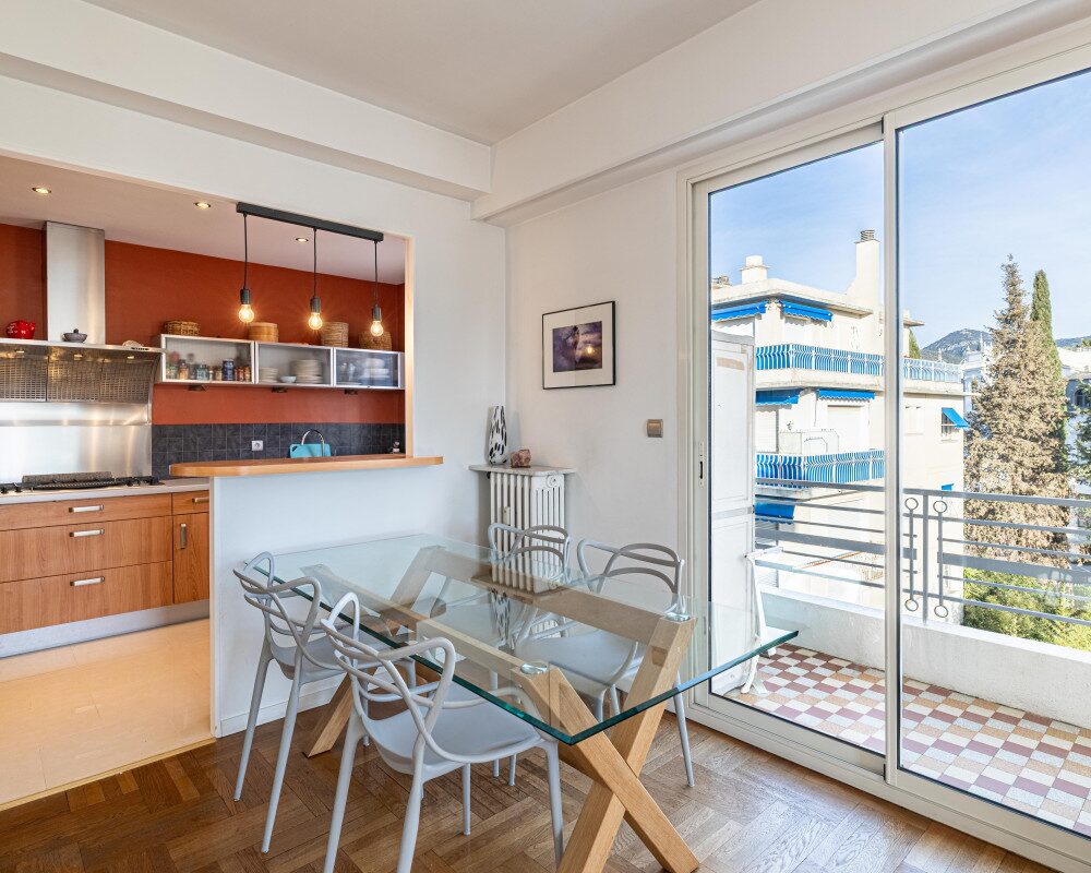 Appartement  - Appartement  - 2 piÃ¨ces  - 61.0 mÂ² -  335 000 â¬ - Vendu 