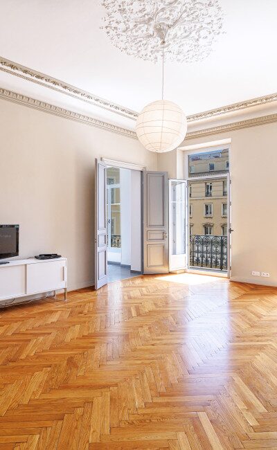 Nice gioffredo Appartement familial de 6 pièces à vendre