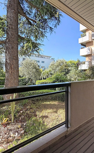 Nice Cimiez Appartement 4 pièces dans résidence luxueuse avec parc