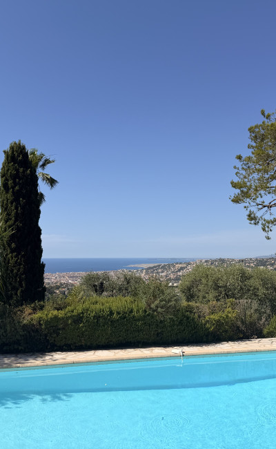 Studio Nice Rimiez vue mer résidence avec piscine