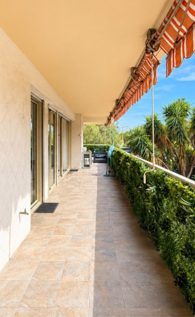 Appartement 5 pièces avec terrasse Cimiez