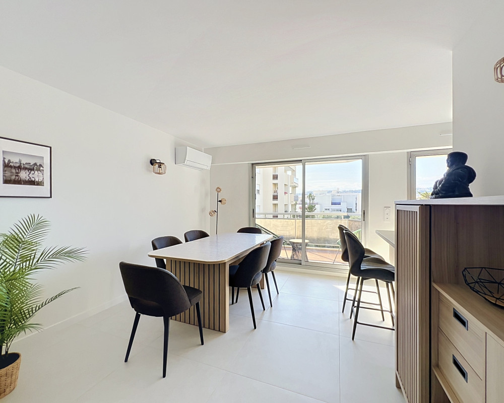 Appartement  - 3 piÃ¨ces  - 67.19 mÂ² -  1 950 â¬/mois CC - Ã louer 